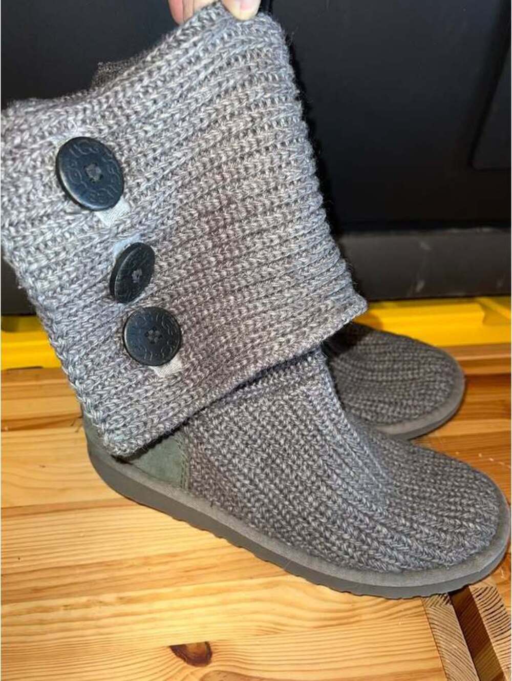 Ugg Cardy Classic 2 Button Knit Sweater Boots 5819 Gray Women's 8